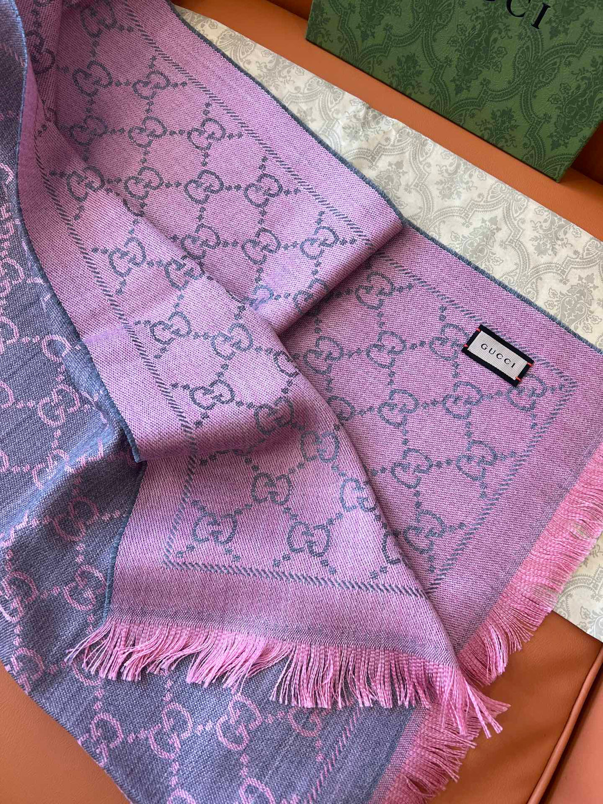 GUCCI 25S SCARF 180 IN WOOL 644860