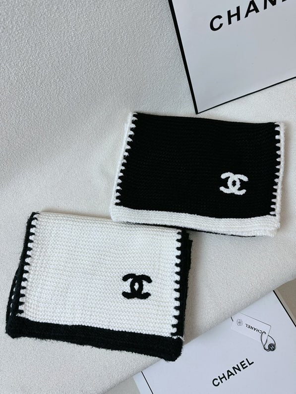 CHANEL 25S SCARF 200 IN CASHMERE 740364