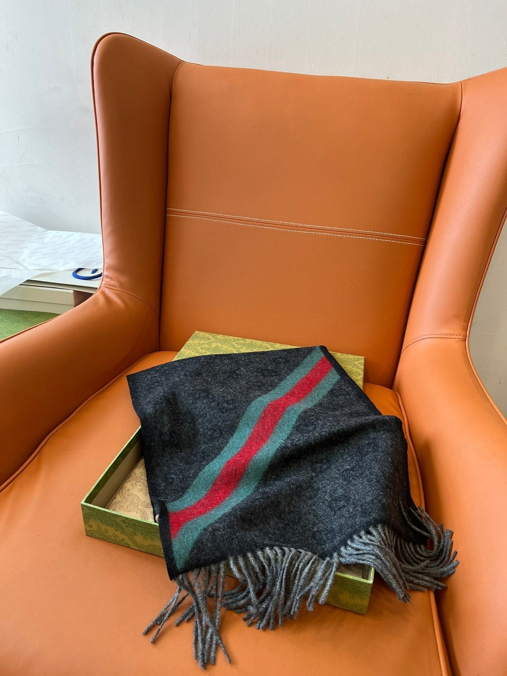 GUCCI 25S SCARF 190 IN WOOL 636371
