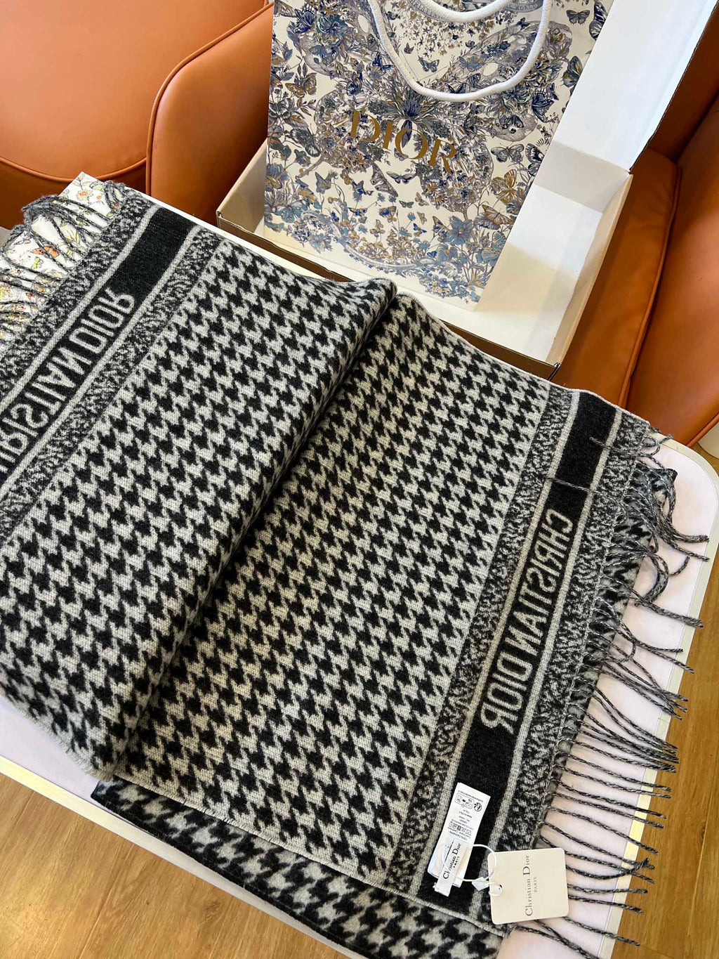 DIOR SCARF 200 CM IN CASHMERE 667143