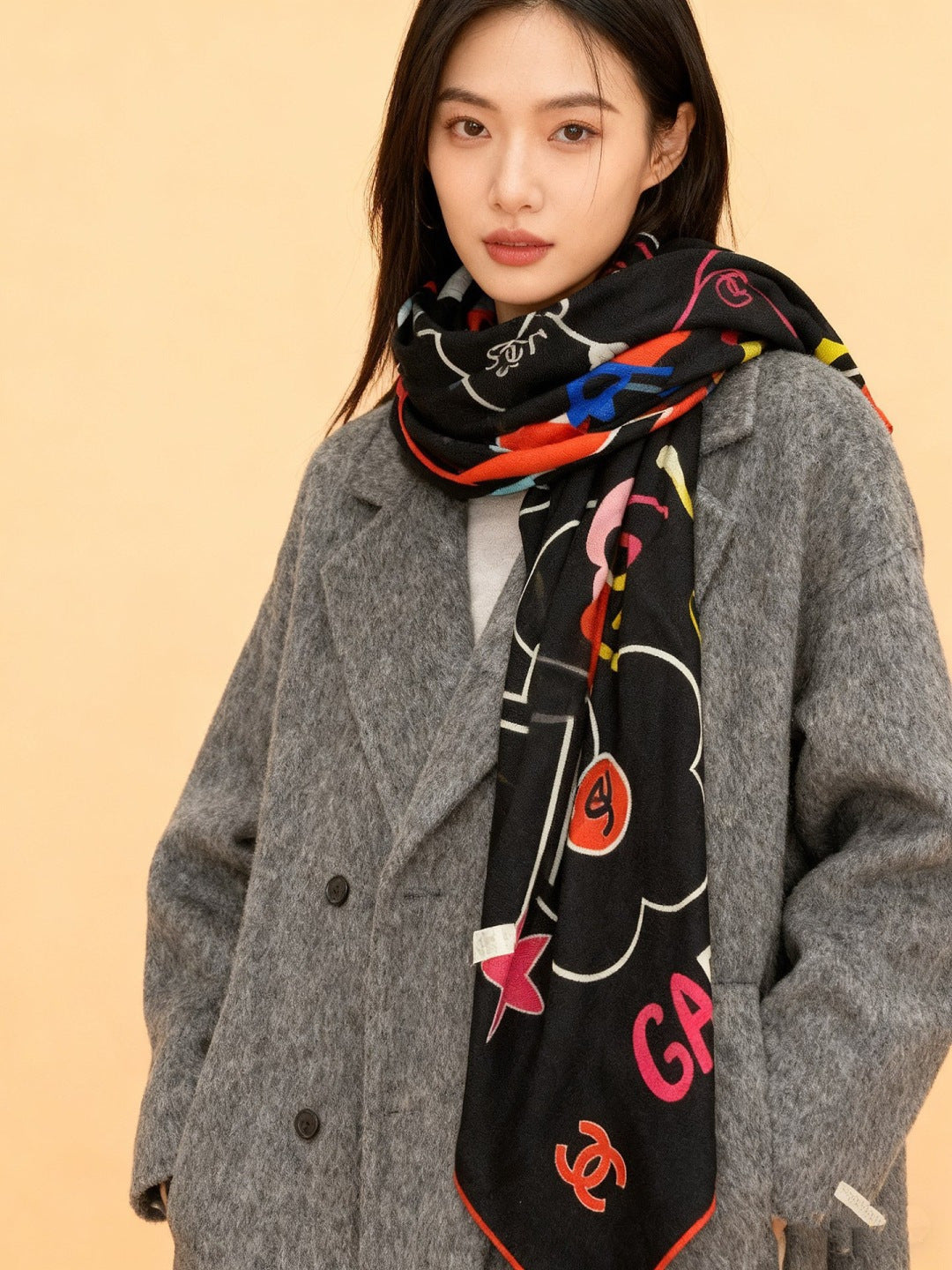 CHANEL 25S SCARF 135 CM IN CASHMERE SILK 943654
