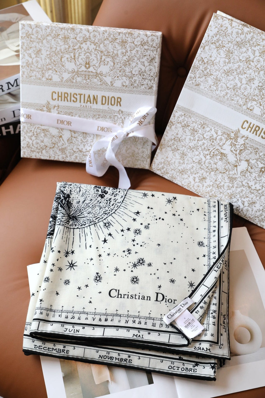 DIOR SQUARE SCARF 140 CM IN WHITE MIX BLACK MONOGRAM SILK 393135