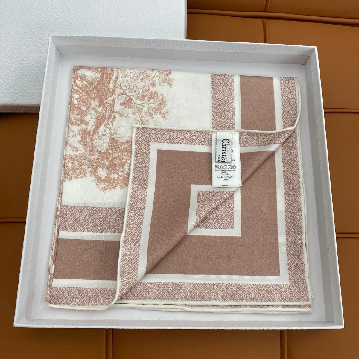 DIOR SCARF 90 IN SILK 704597