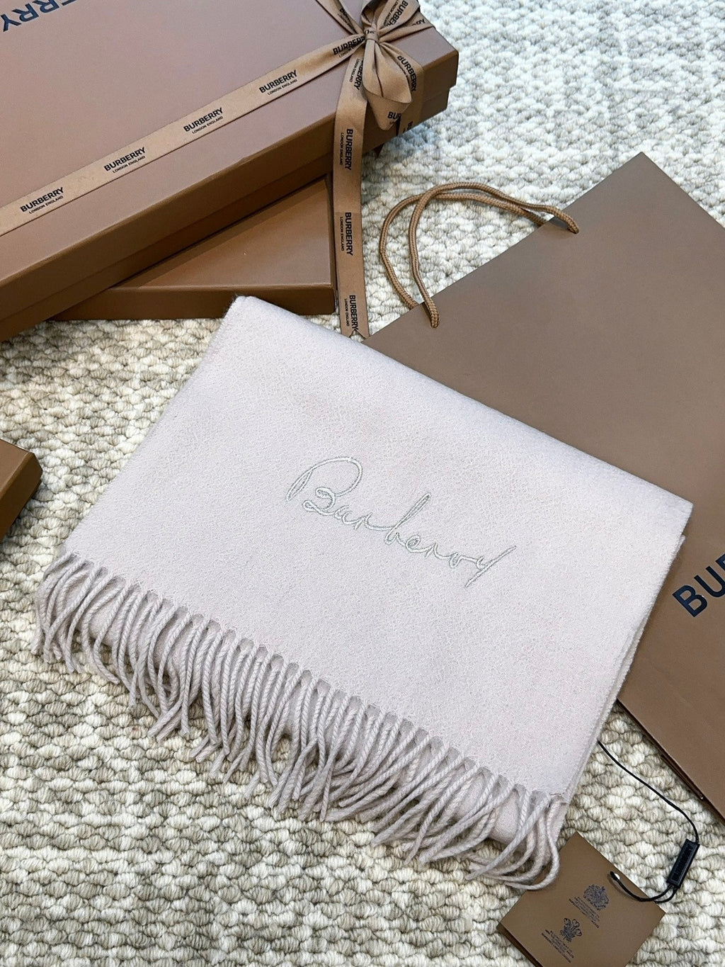 BURBERRY BBR SCARF 190 CM IN CASHMERE 525905