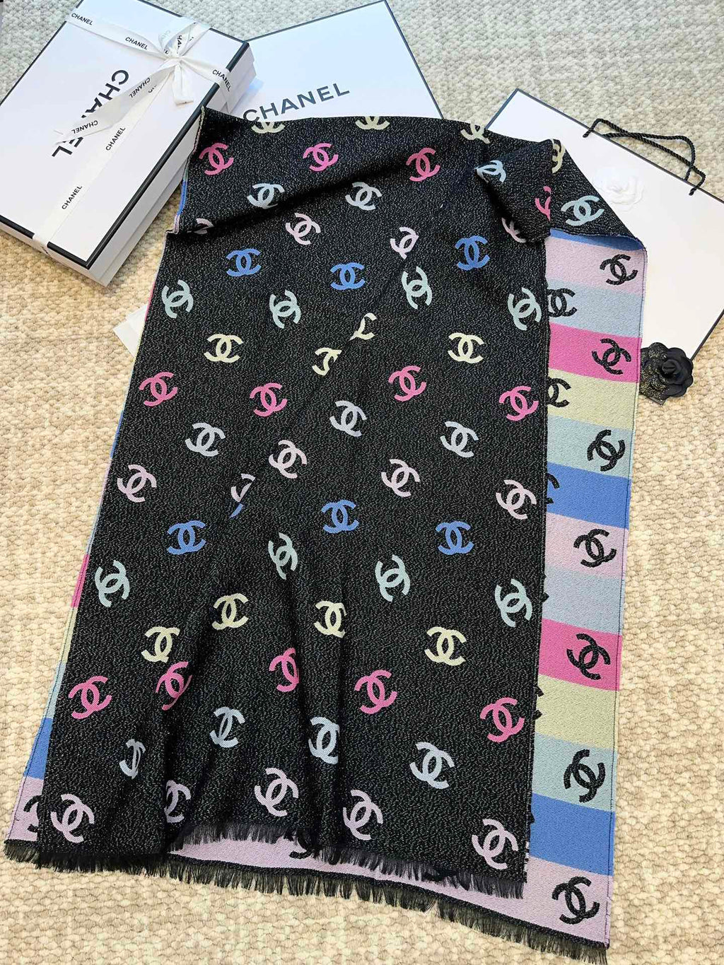 CHANEL 25S SCARF 187 IN CASHMERE 876277