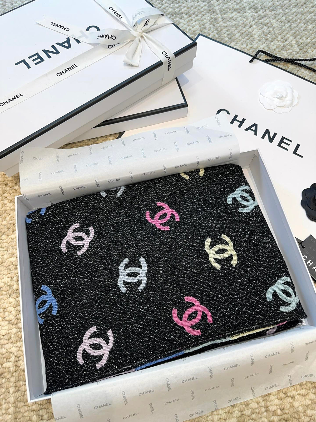 CHANEL 25S SCARF 187 IN CASHMERE 876277