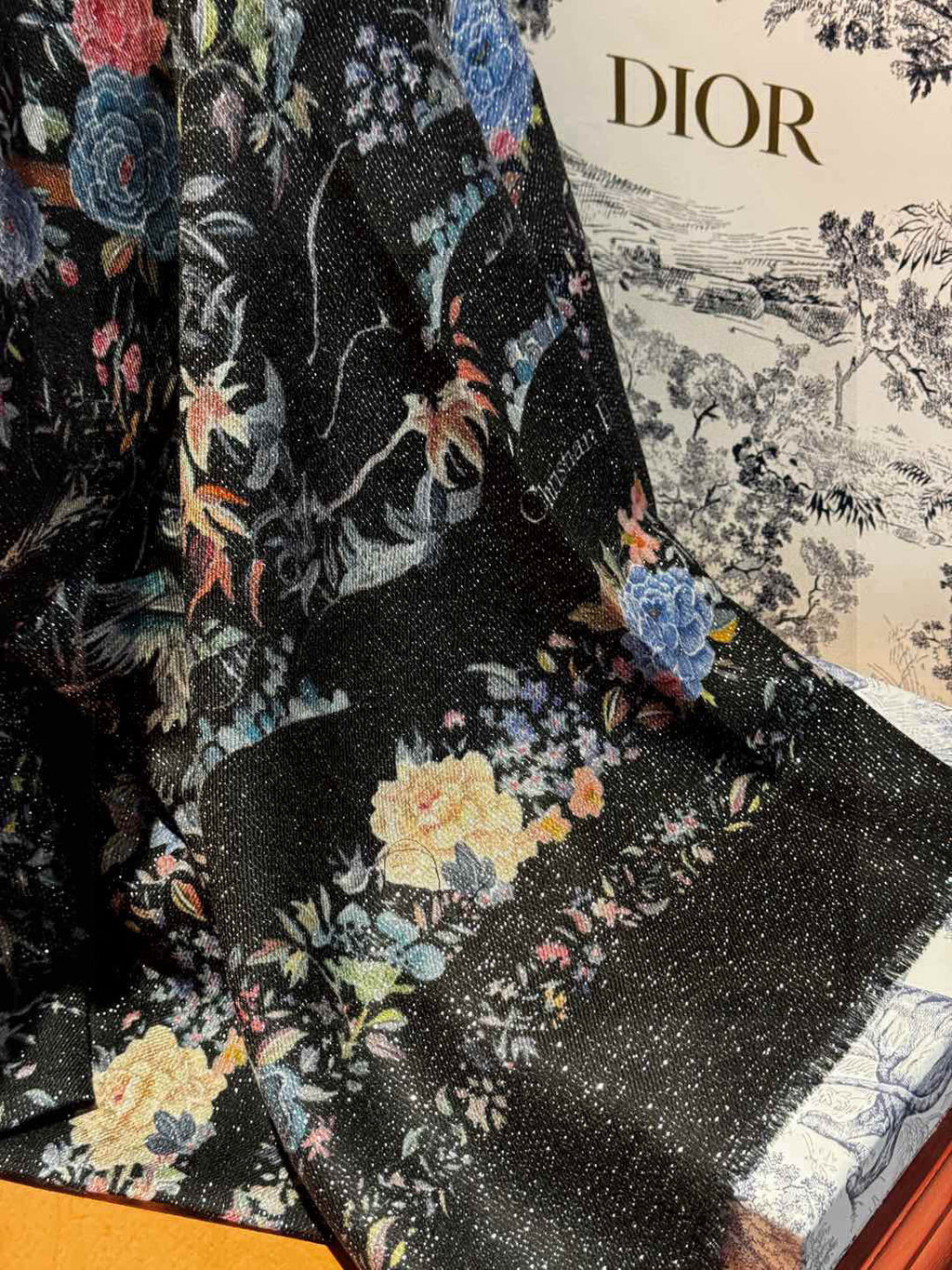 DIOR SCARF 200 CM IN CASHMERE 663788