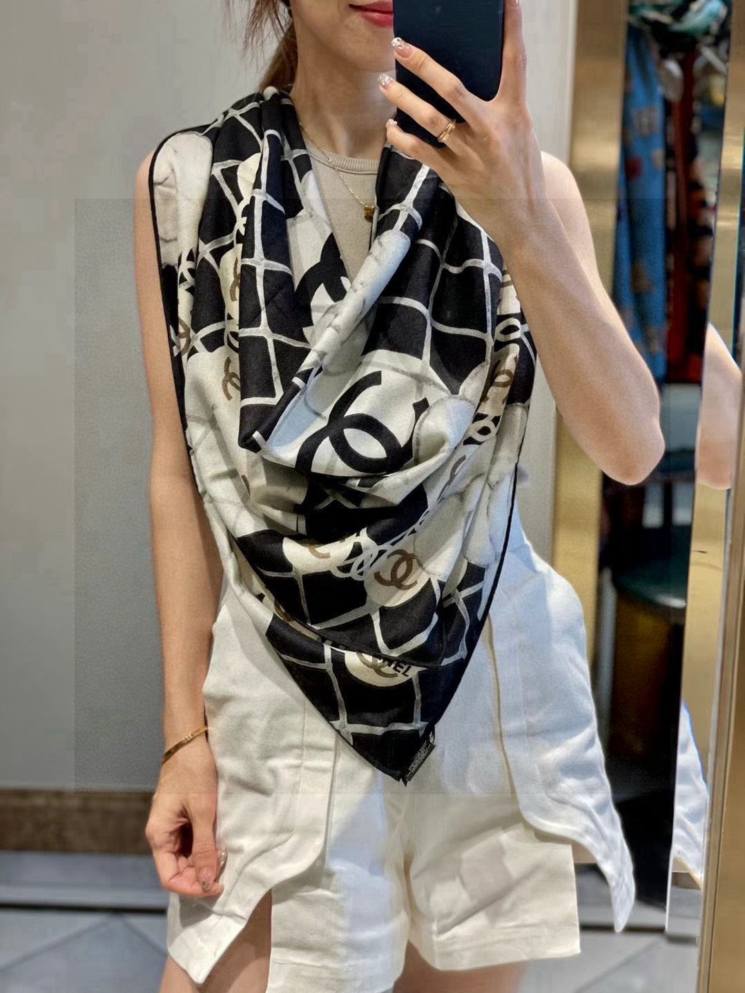 CHANEL 25S SCARF 110 IN CASHMERE SILK 730603