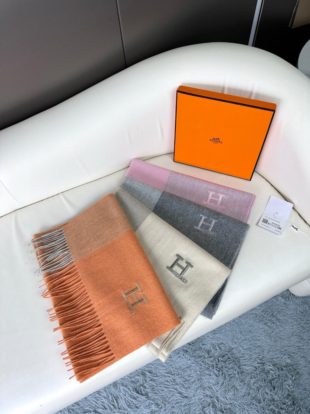HERMES SCARF 190 CM IN DOVE GRAY CASERE 364768