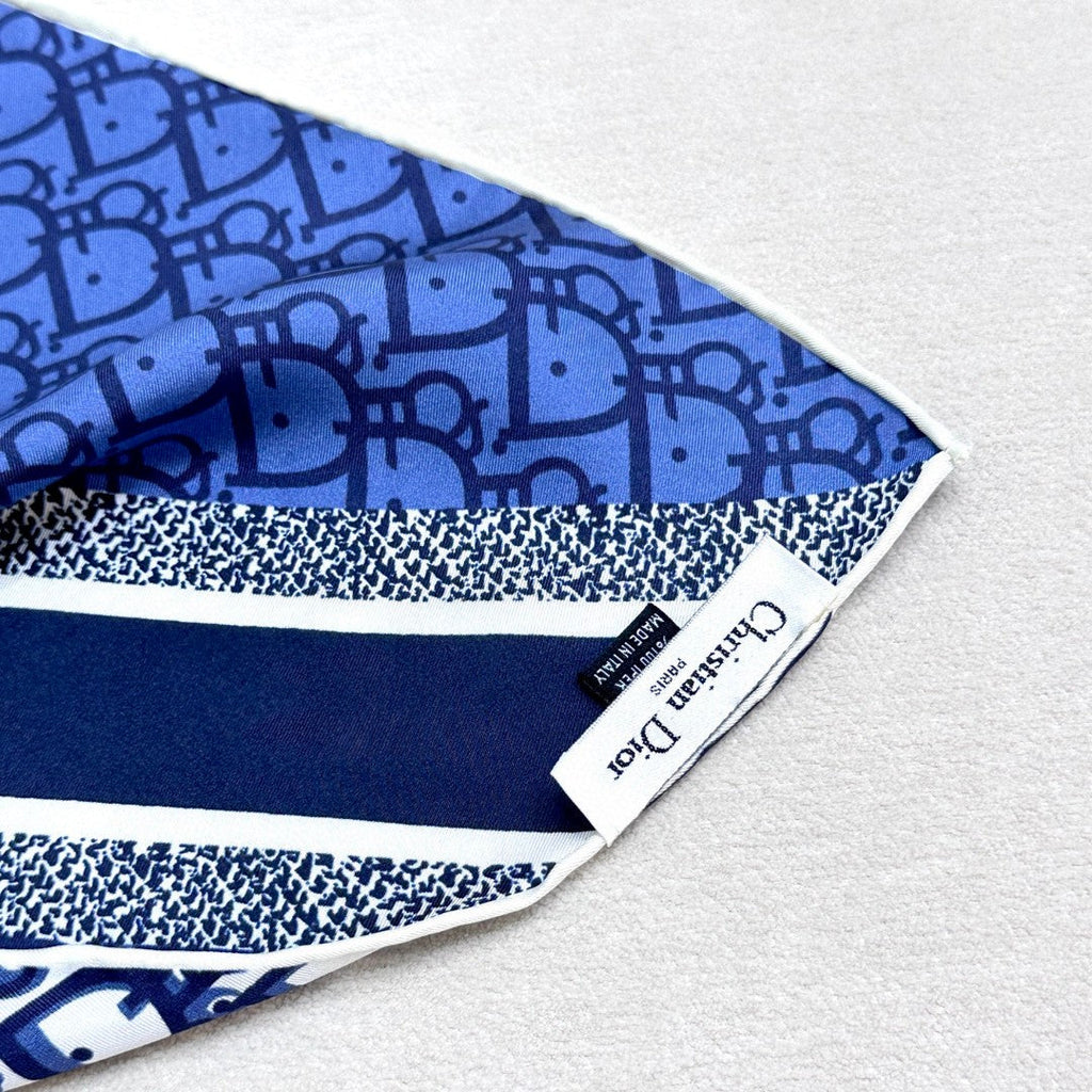 DIOR SCARF 90 CM IN SILK FABRIC 721513