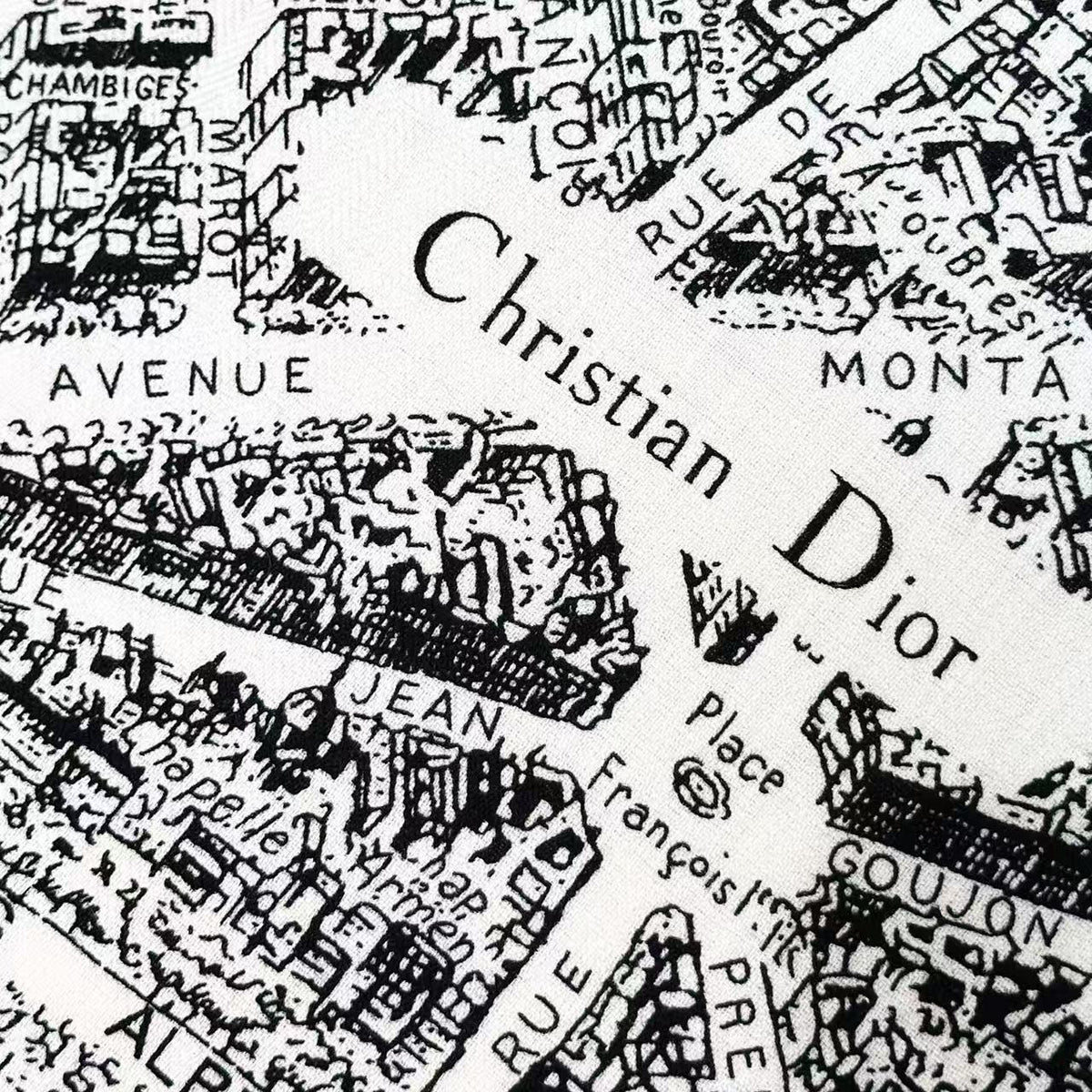 DIOR SCARF 110 CM IN SILK 730652