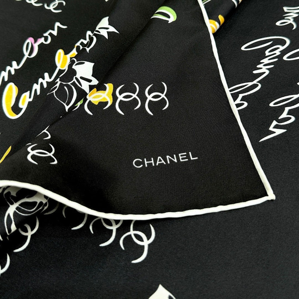 CHANEL 25S SCARF 90 IN SILK 735829
