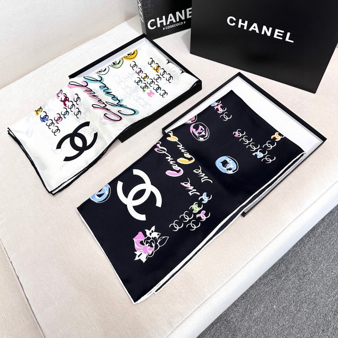 CHANEL 25S SCARF 90 IN SILK 735830
