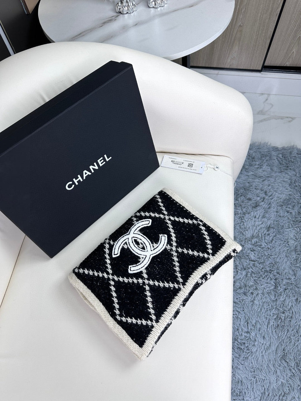 CHANEL 25S SCARF 180 IN WOOL 989768
