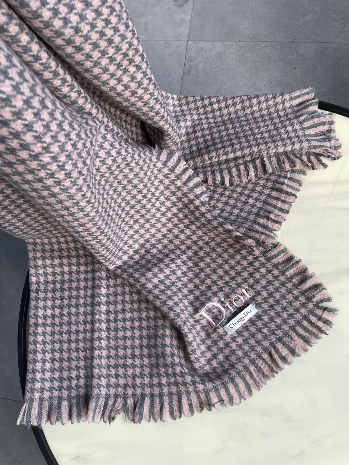 DIOR HOUNDSTOOTH SCARF 200 CM IN CAMEL BROWN WOOL 416827